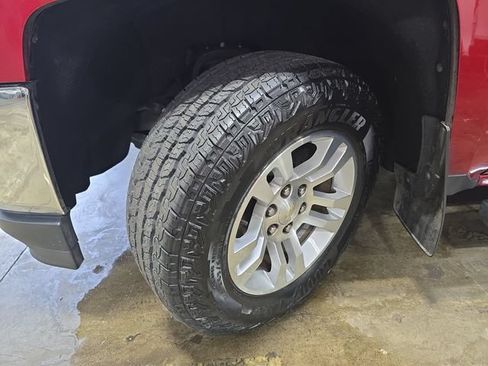 Used 2018 Chevrolet Silverado 1500 LT w/ All Star Edition AWD/4WD image 32