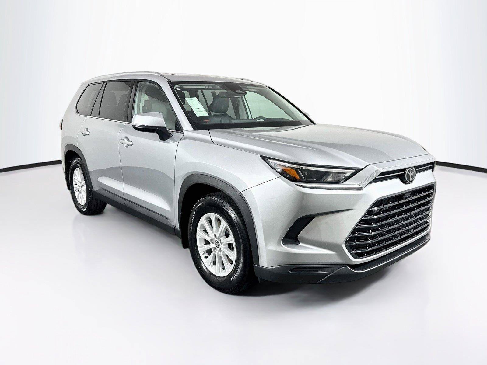 Certified 2026 Toyota Grand Highlander FWD image 10