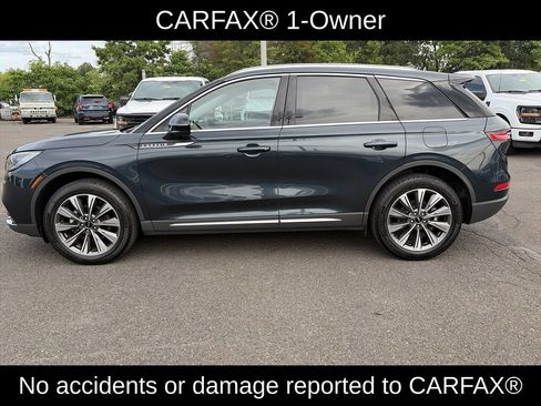 Certified 2022 Lincoln Corsair Reserve w/ Elements Package AWD/4WD image 2