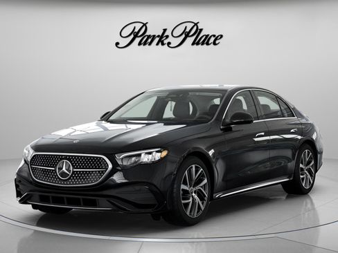 Certified 2025 Mercedes-Benz E 350 Sedan image 40