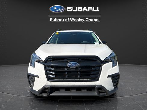 Used 2023 Subaru Ascent Onyx Edition AWD/4WD image 3