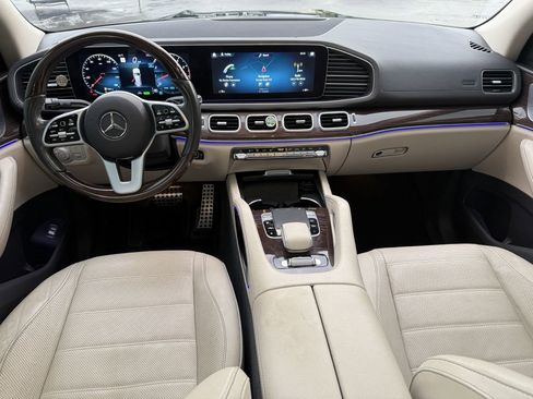 Used 2020 Mercedes-Benz GLS 580 4MATIC image 34