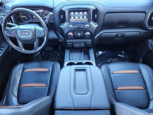 Used 2021 GMC Sierra 2500 AT4 w/ AT4 Premium Plus Package AWD/4WD image 10