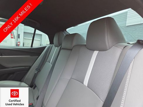 Used 2025 Toyota Camry SE FWD image 20