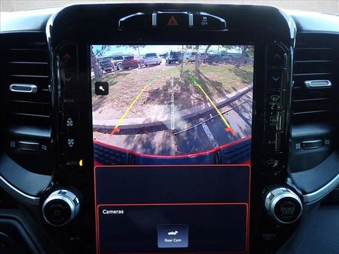 Used 2024 RAM 2500 Big Horn w/ Night Edition AWD/4WD image 16
