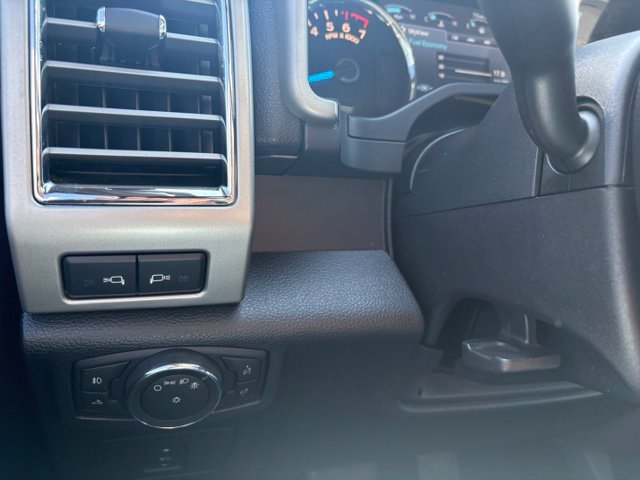 Used 2016 Ford F150 Lariat w/ Equipment Group 501A Mid AWD/4WD image 23