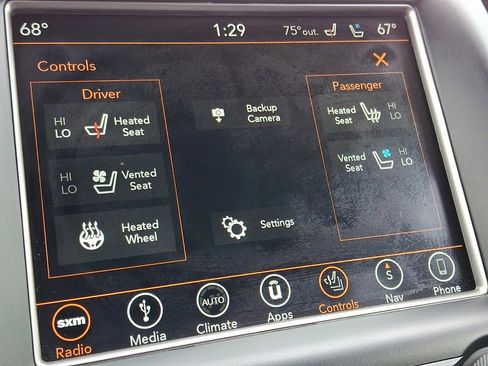 Used 2018 Jeep Grand Cherokee Trailhawk w/ Trailhawk Luxury Group image 25