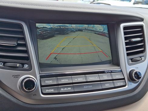 Used 2016 Hyundai Tucson Limited w/ Option Group 03 AWD/4WD image 24