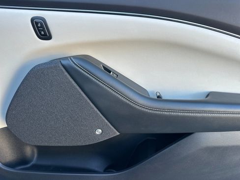 Used 2023 Ford Mustang Mach-E Premium AWD/4WD image 20