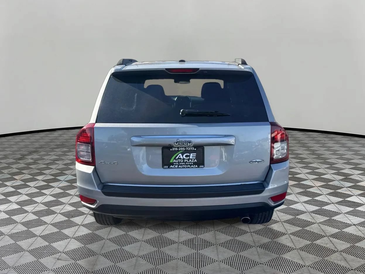 Used 2016 Jeep Compass High Altitude AWD/4WD image 6