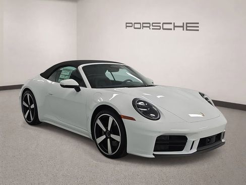 New 2026 Porsche 911 Carrera RWD image 8