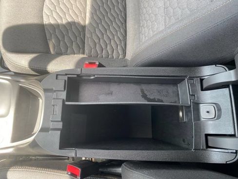 Used 2020 Chevrolet Equinox LT AWD/4WD image 18
