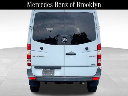 Used 2016 Mercedes-Benz Sprinter 2500 image 5
