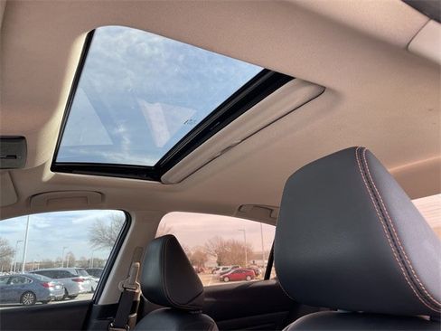 Used 2019 Nissan Altima 2.5 SR w/ SR Premium Package image 21