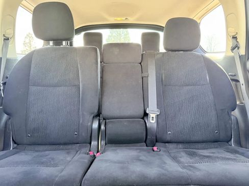 Used 2013 Nissan Pathfinder SV image 22