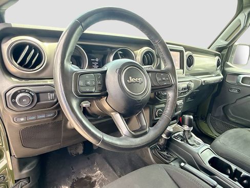 Used 2023 Jeep Wrangler Unlimited w/ Cold Weather Group AWD/4WD image 12