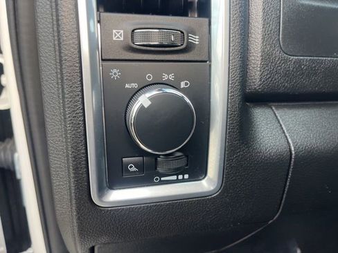 Used 2024 RAM 1500 Classic Warlock RWD image 16