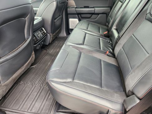 Used 2025 Ford F150 Raptor AWD/4WD image 30