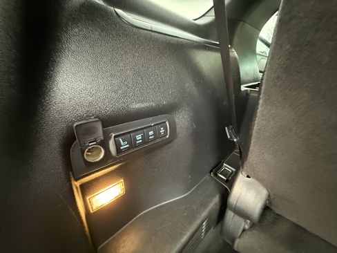 Used 2017 Ford Explorer Sport w/ Equipment Group 401A image 34