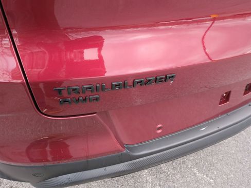 Certified 2023 Chevrolet TrailBlazer RS w/ Convenience Package image 31