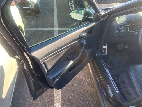 Used 2019 Volkswagen Jetta GLI Autobahn image 17