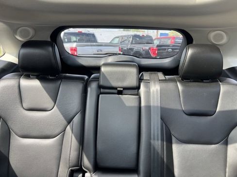 Used 2021 Ford Edge Titanium w/ Equipment Group 301A image 29