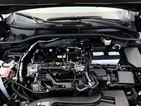 Used 2024 Toyota Corolla Cross XLE w/ Convenience Package image 48