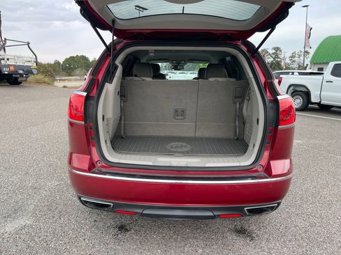 Used 2014 Buick Enclave Leather w/ Trailering Provision Package image 24