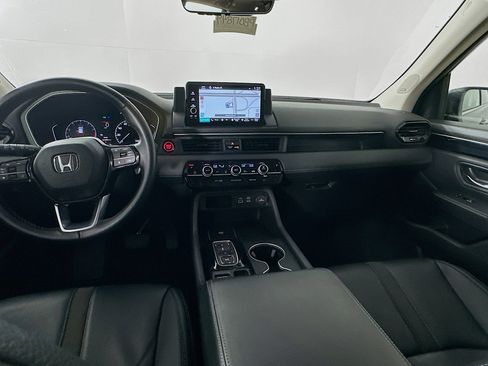 Used 2023 Honda Pilot Touring image 30