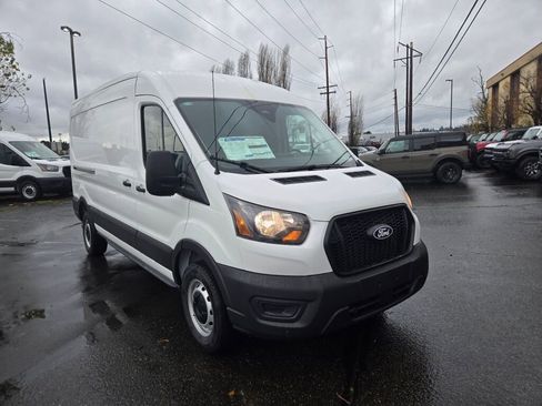 New 2026 Ford Transit 250 148 Medium Roof RWD image 3