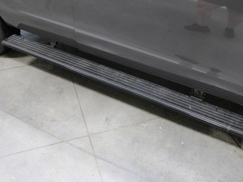 Used 2025 Lincoln Navigator Black Label image 14