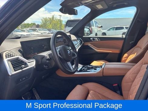Used 2025 BMW X5 M60i AWD/4WD image 11