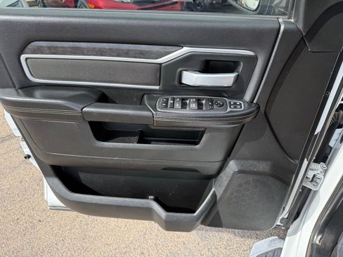 Used 2024 RAM 2500 Big Horn image 11