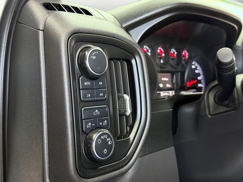Used 2020 Chevrolet Silverado 1500 W/T w/ Trailering Package AWD/4WD image 19