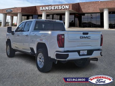 Used 2025 GMC Sierra 2500 Denali Ultimate w/ Max Trailering Package image 5