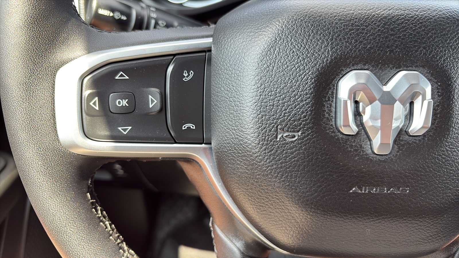 Used 2025 RAM 1500 Big Horn AWD/4WD image 9