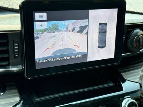 Used 2021 Ford Explorer Limited w/ Equipment Group 301A RWD image 25
