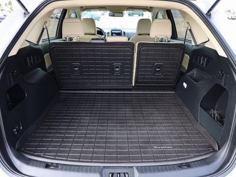 Used 2022 Ford Edge SEL image 13