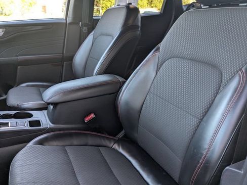 Used 2023 Ford Escape ST-Line w/ Tech Pack #1 AWD/4WD image 25