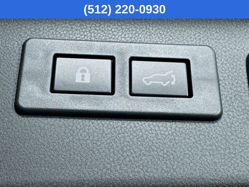 Certified 2025 Subaru Forester Limited image 33