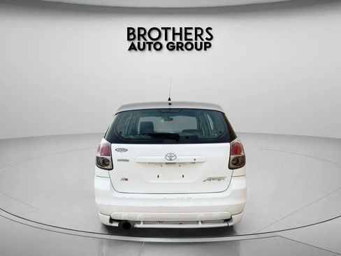 Used 2006 Toyota Matrix XR image 9