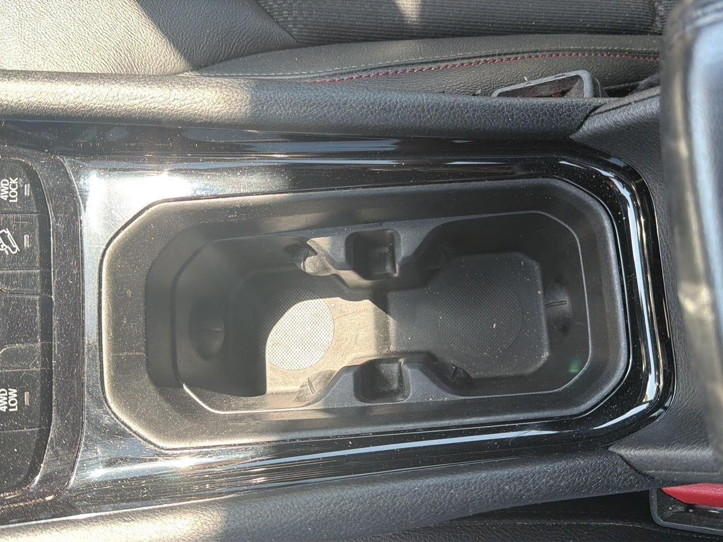 Used 2025 Jeep Compass Trailhawk AWD/4WD image 27