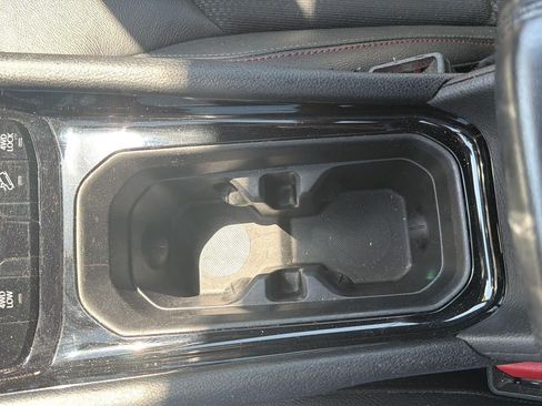 Used 2025 Jeep Compass Trailhawk AWD/4WD image 27