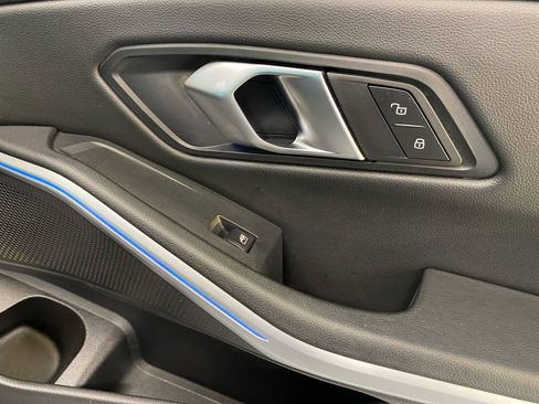 Used 2024 BMW 330e xDrive 330e xDrive image 15