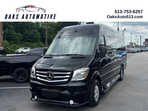 Used 2015 Mercedes-Benz Sprinter 2500 image 2