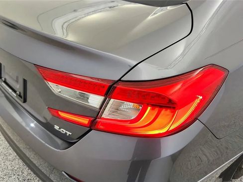 Used 2018 Honda Accord EX-L image 15