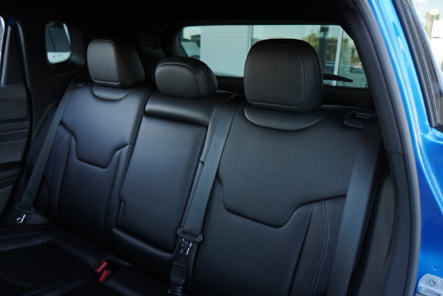 Used 2026 Jeep Compass Limited AWD/4WD image 24