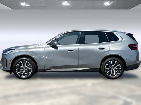 Used 2025 BMW X3 xDrive30 w/ Premium Package AWD/4WD image 2