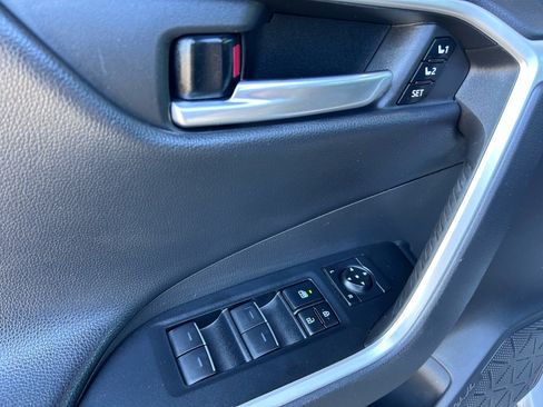 Used 2023 Toyota RAV4 XSE AWD/4WD image 22