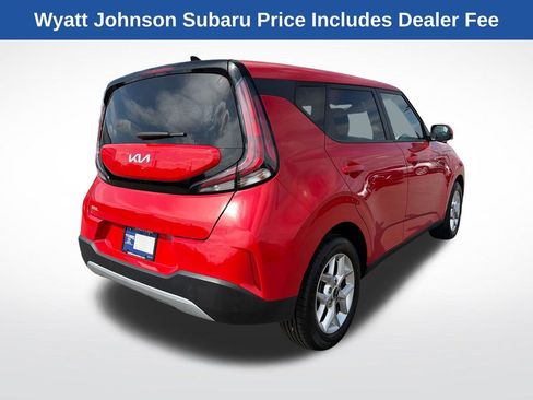 Used 2024 Kia Soul LX w/ Option Group 015 FWD image 8